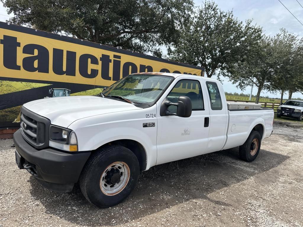 Image of Ford F-250 Primary image