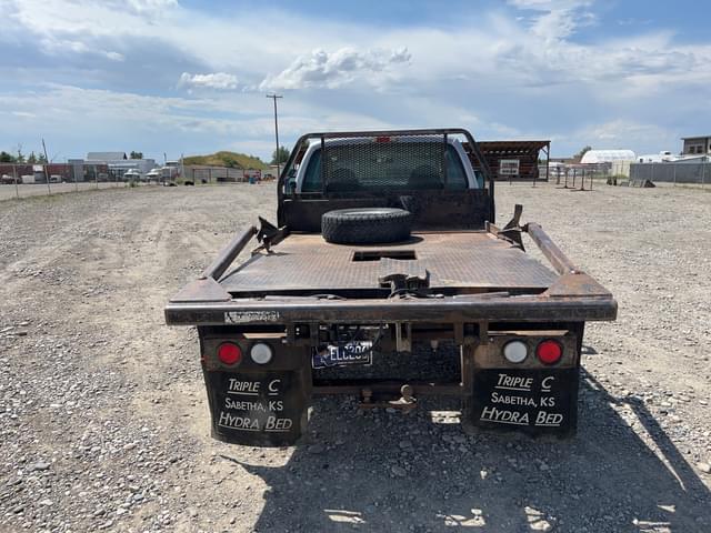 Image of Ford F-250 equipment image 3