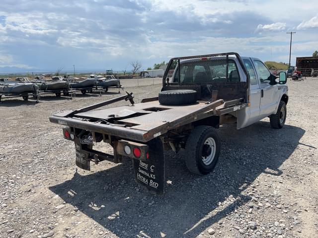 Image of Ford F-250 equipment image 4