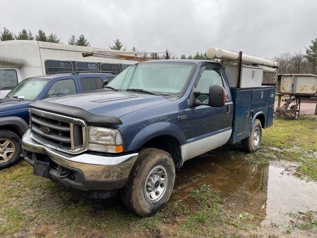 Image of Ford F-250 Primary image