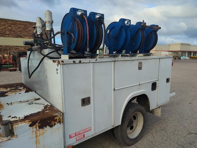 Image of Ford F-450 equipment image 3