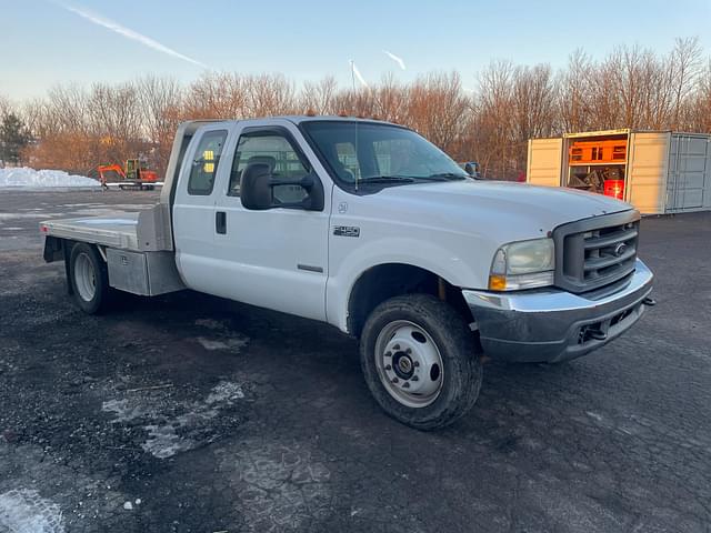 Image of Ford F-450 equipment image 1