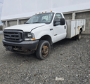 2004 Ford F-550 Image