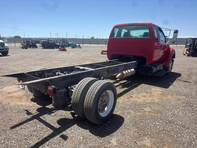Image of Ford F-650 equipment image 2