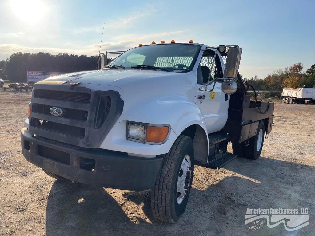 Main image Ford F-750
