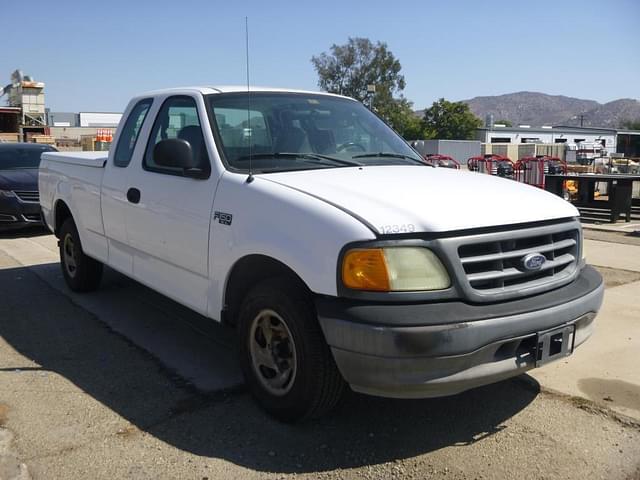 Image of Ford F-150 equipment image 1