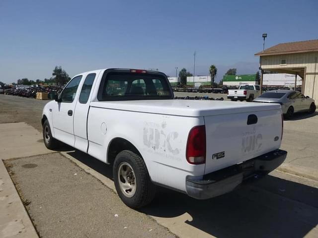 Image of Ford F-150 equipment image 4