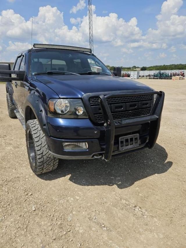 Image of Ford F-150 equipment image 2