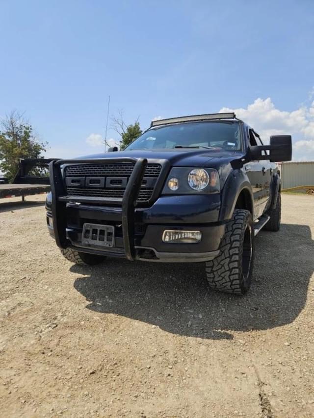 Image of Ford F-150 equipment image 1