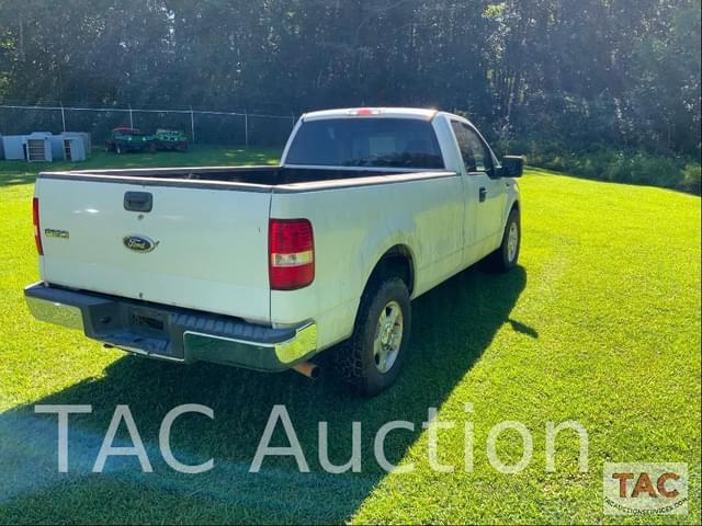 Image of Ford F-150 equipment image 4
