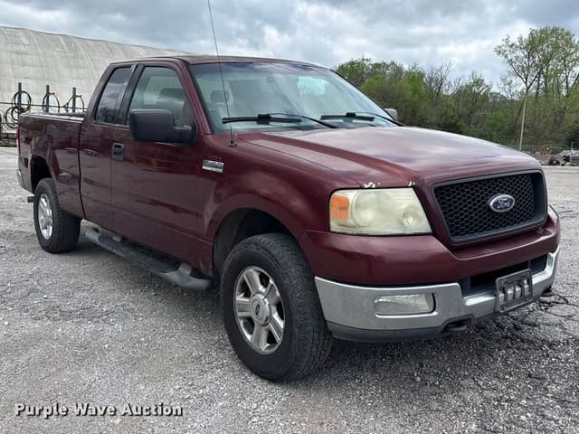 Image of Ford F-150 equipment image 2