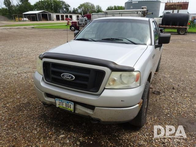 Image of Ford F-150 equipment image 2