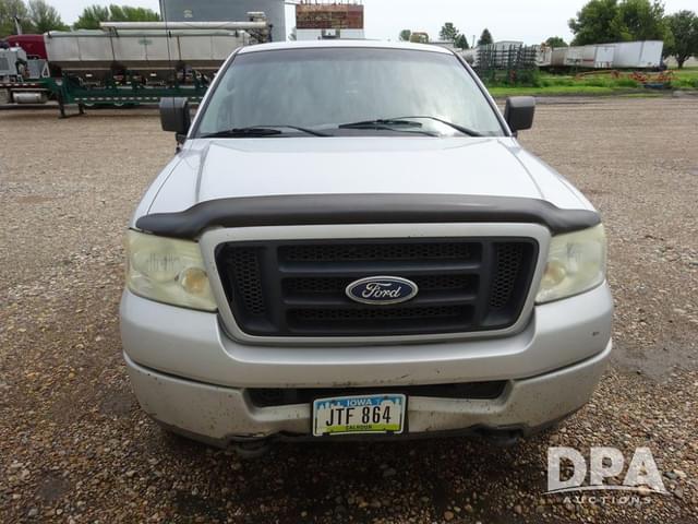 Image of Ford F-150 equipment image 4