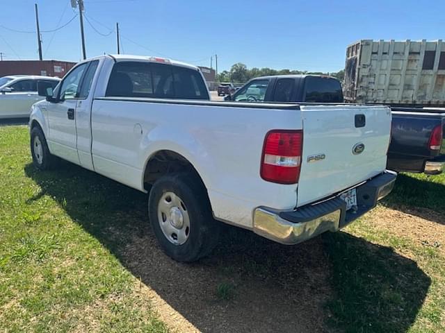 Image of Ford F-150 equipment image 2