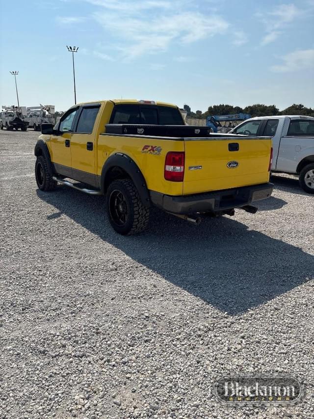 Image of Ford F-150 equipment image 1
