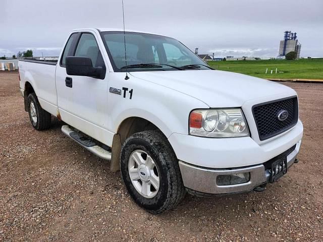 Image of Ford F-150 equipment image 1