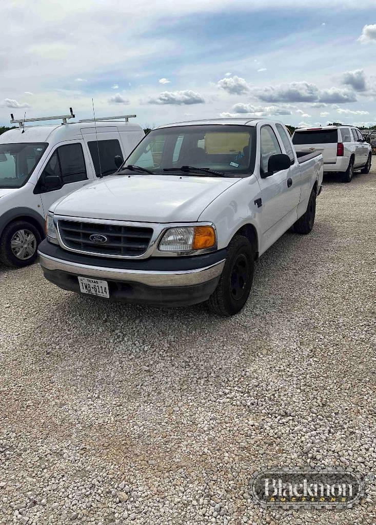 Image of Ford F-150 Primary image