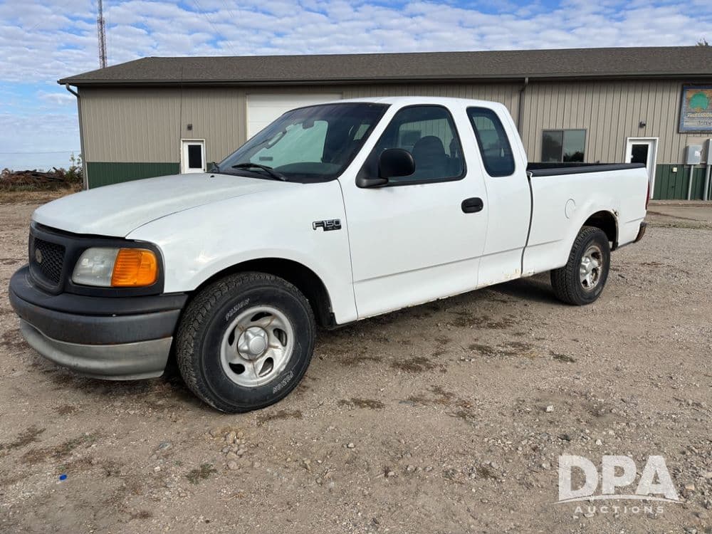 Image of Ford F-150 Primary image