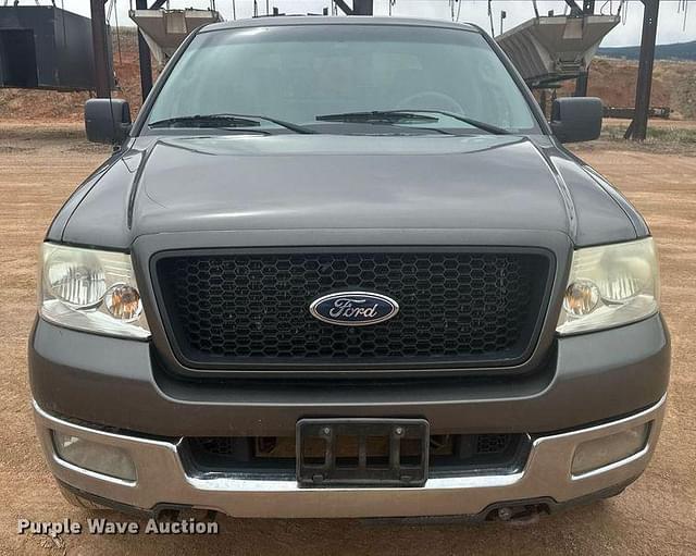 Image of Ford F-150 equipment image 1