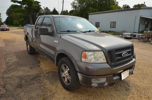 Image of Ford F-150 equipment image 3