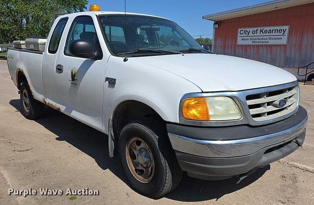 Image of Ford F-150 equipment image 2