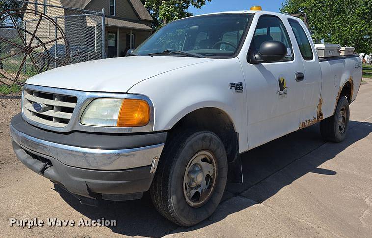 Image of Ford F-150 Primary image