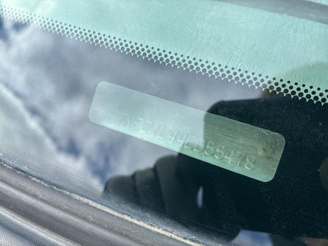 Image of Ford F-250 equipment image 1