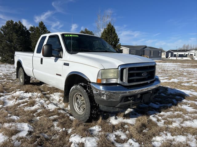 Image of Ford F-250 equipment image 2