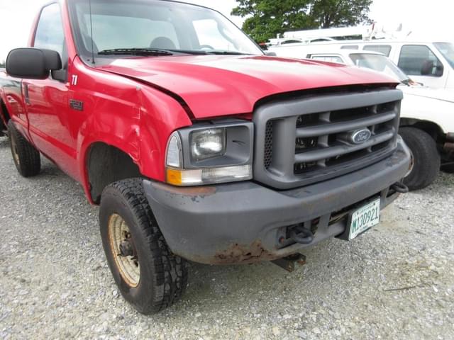 Image of Ford F-250 equipment image 2