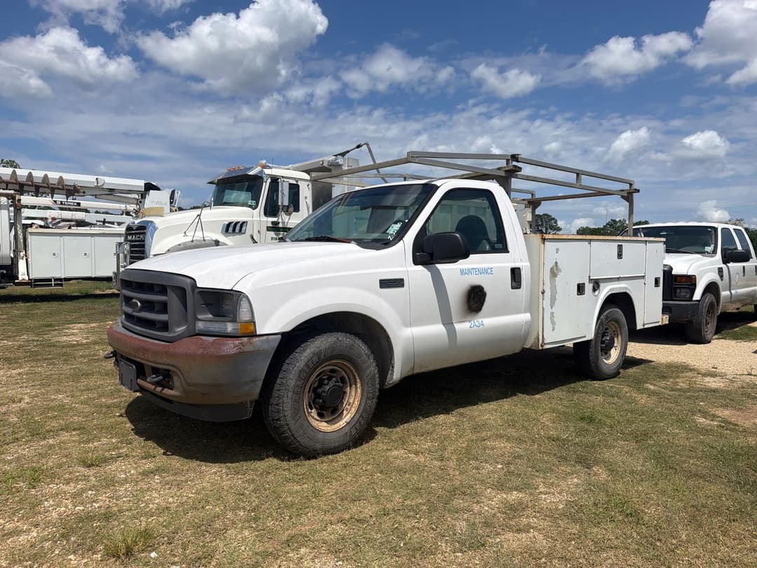 Image of Ford F-250 Primary image