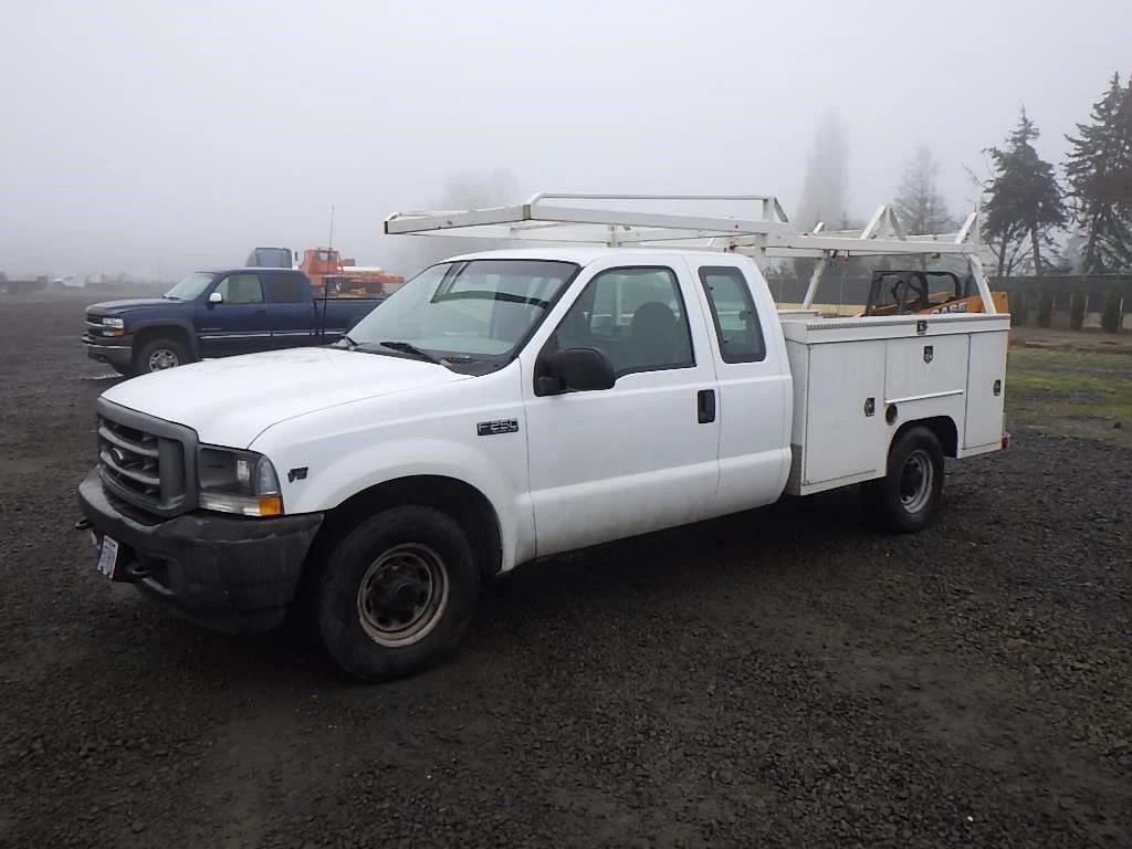 Image of Ford F-250 Primary image