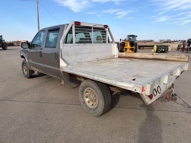 Image of Ford F-250 equipment image 4