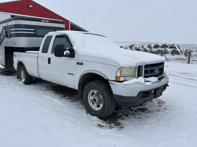 Image of Ford F-250 equipment image 1