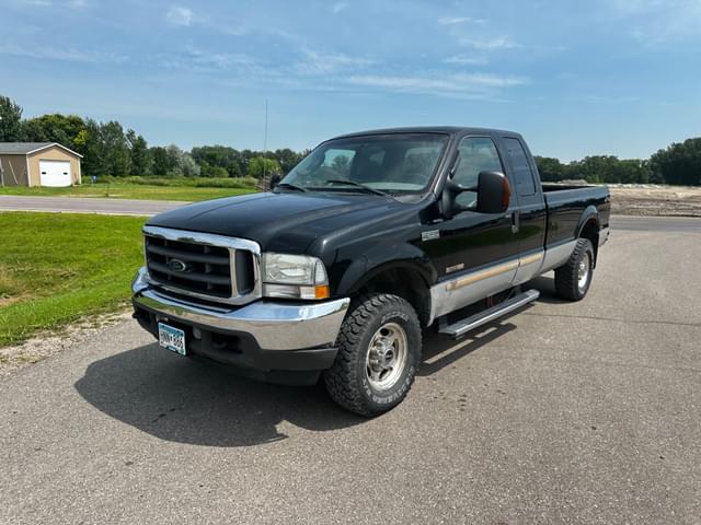 Image of Ford F-250 equipment image 2