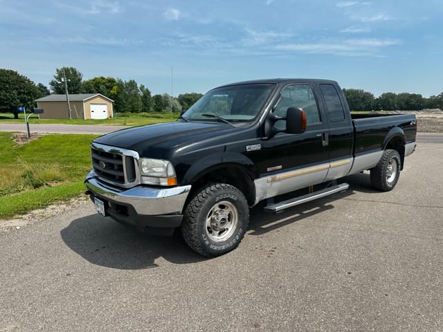 Image of Ford F-250 equipment image 1