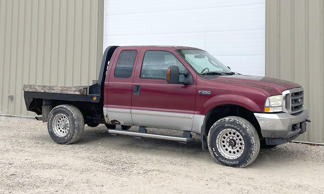 Image of Ford F-250 Primary image