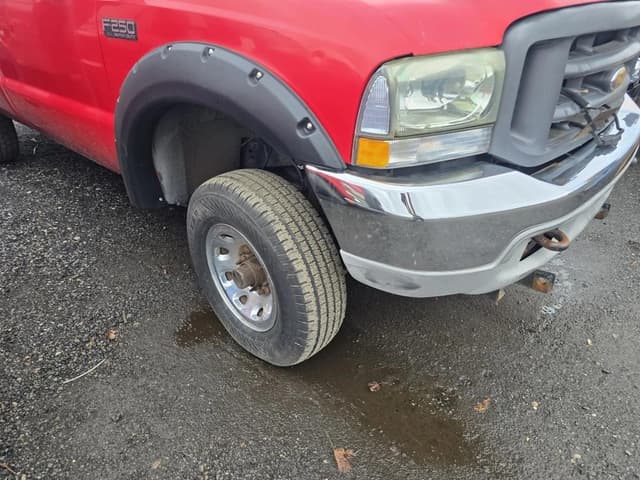 Image of Ford F-250 equipment image 3