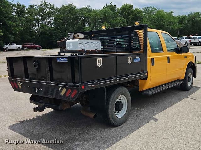 Image of Ford F-250 equipment image 4