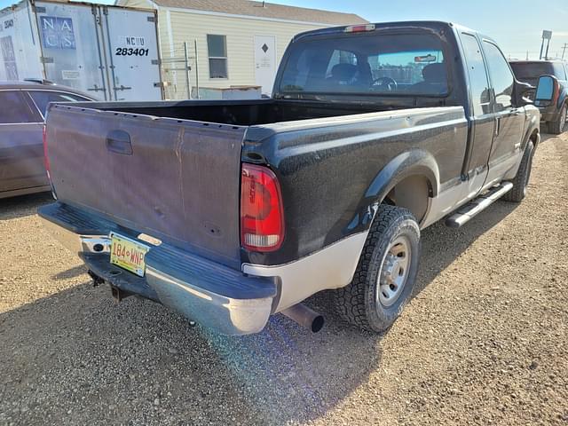 Image of Ford F-250 equipment image 2