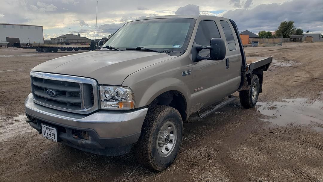 Image of Ford F-250 Primary image