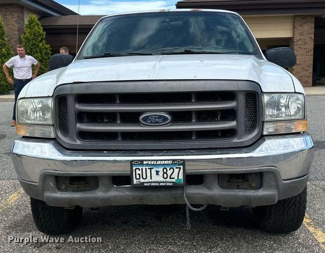 Image of Ford F-250 equipment image 1