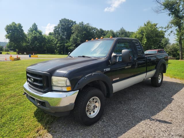 Image of Ford F-250 equipment image 1