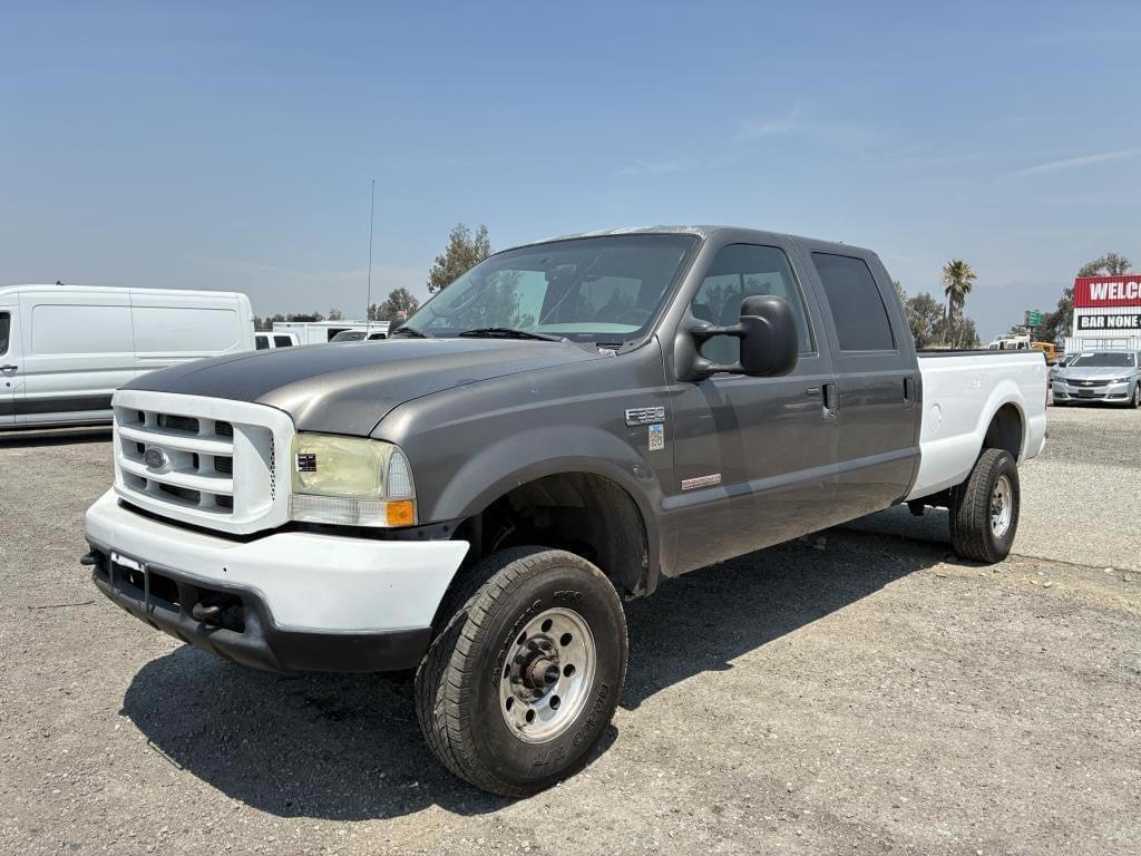 Image of Ford F-350 Primary image