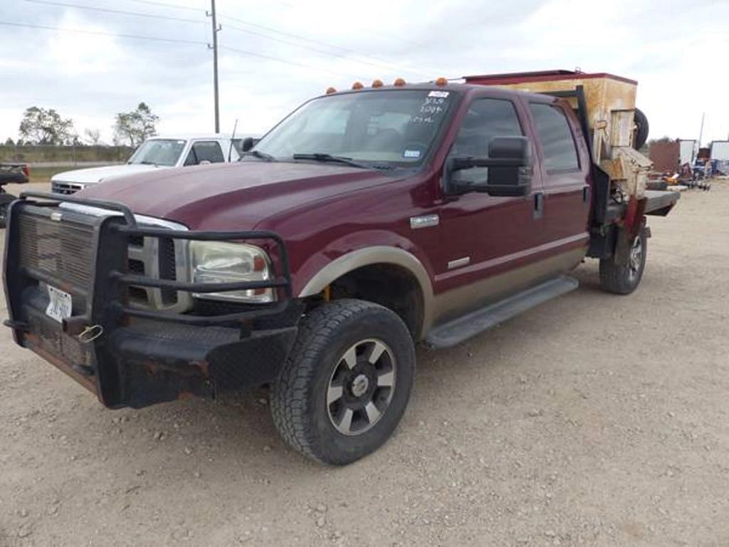 Image of Ford F-350 Primary image