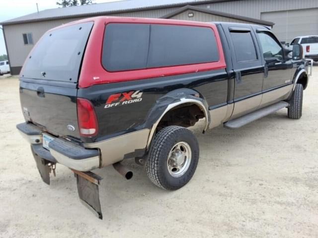 Image of Ford F-350 equipment image 4
