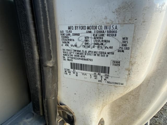 Image of Ford F-350 equipment image 1