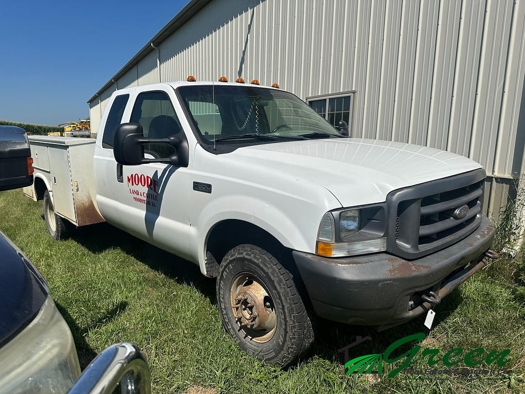 Image of Ford F-350 Primary image