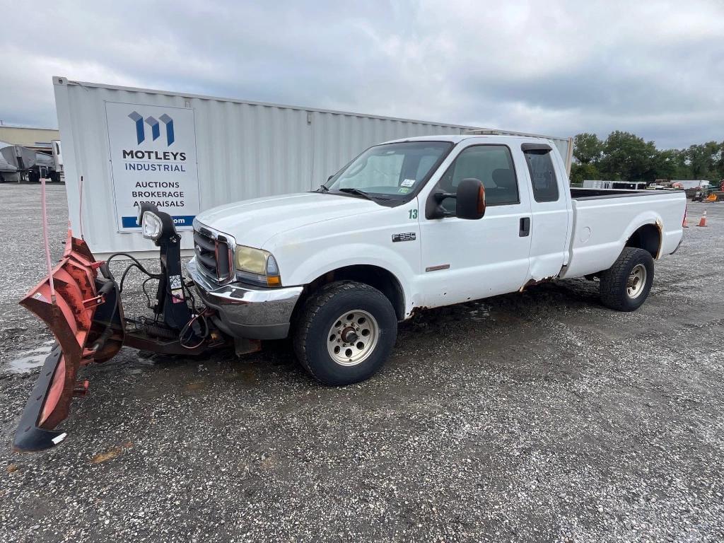 Image of Ford F-350 Primary image
