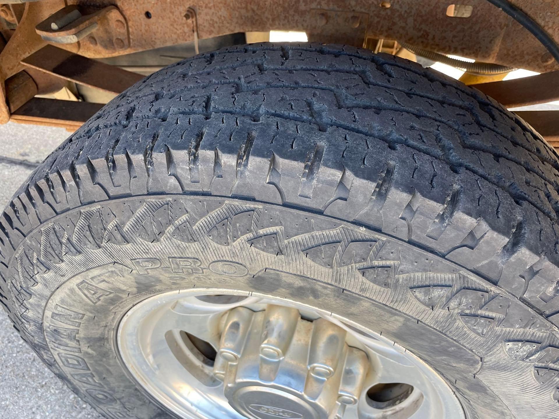 Main image Ford F-350 33
