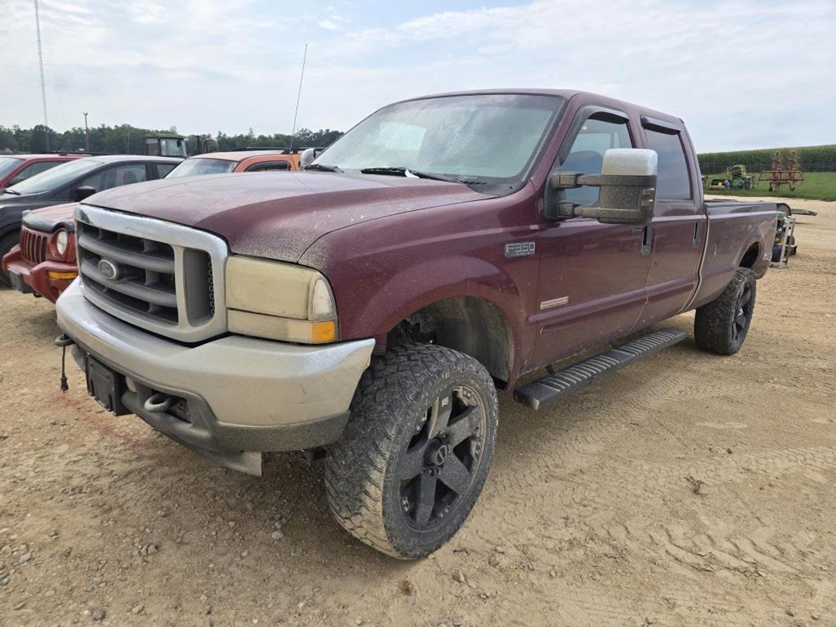 2004 Ford F-350 Equipment Image0
